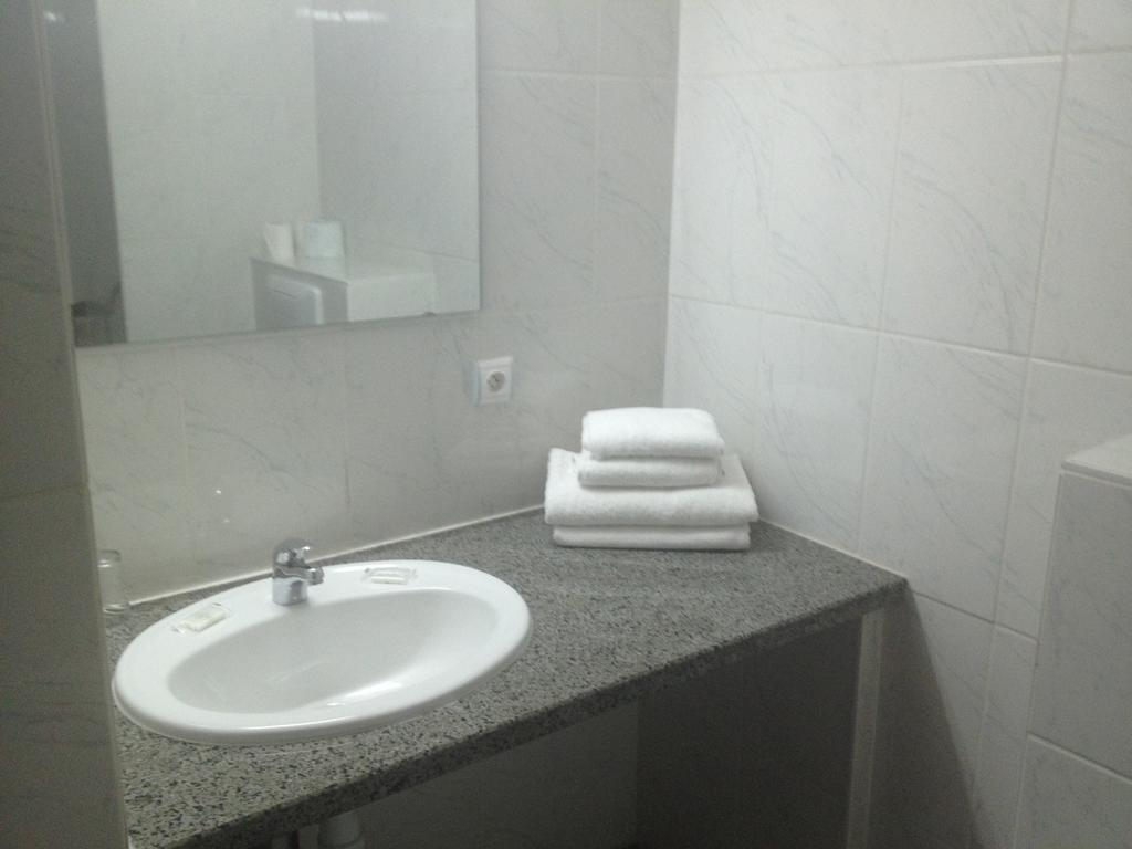Hotel Le Strasbourg Mulhouse Habitación foto