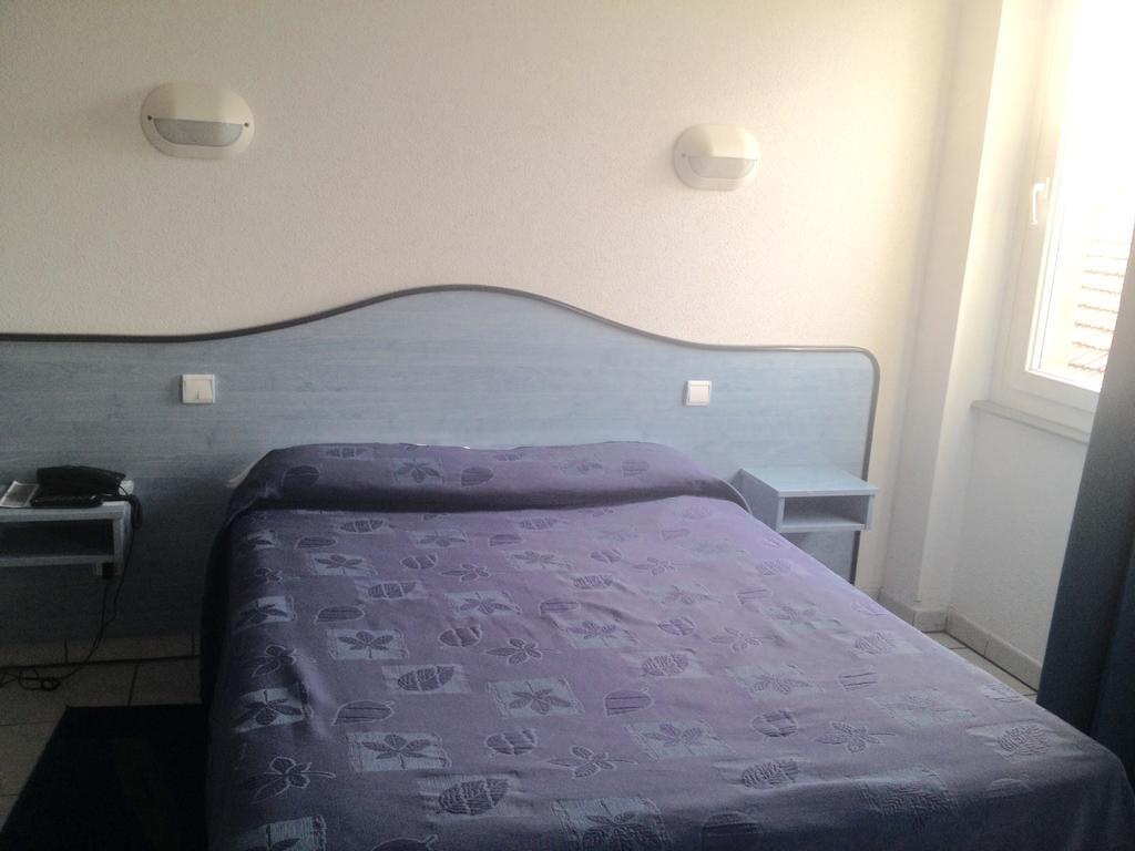 Hotel Le Strasbourg Mulhouse Habitación foto