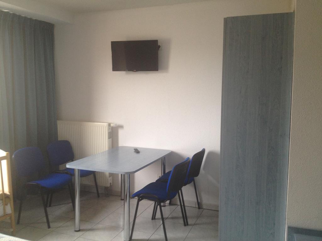 Hotel Le Strasbourg Mulhouse Habitación foto